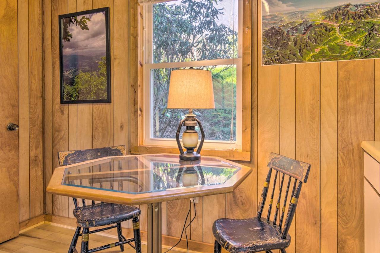 Peaceful Spruce Pine Cabin On 8 Acres With 2 Decks! Exterior photo