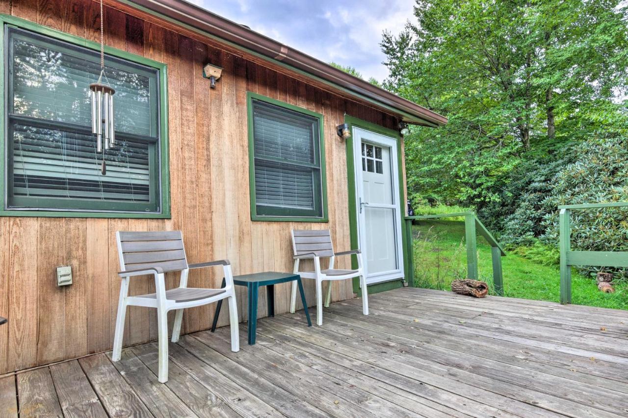 Peaceful Spruce Pine Cabin On 8 Acres With 2 Decks! Exterior photo